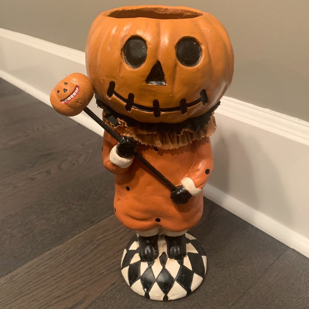 COPY - Halloween Pumpkin Figure